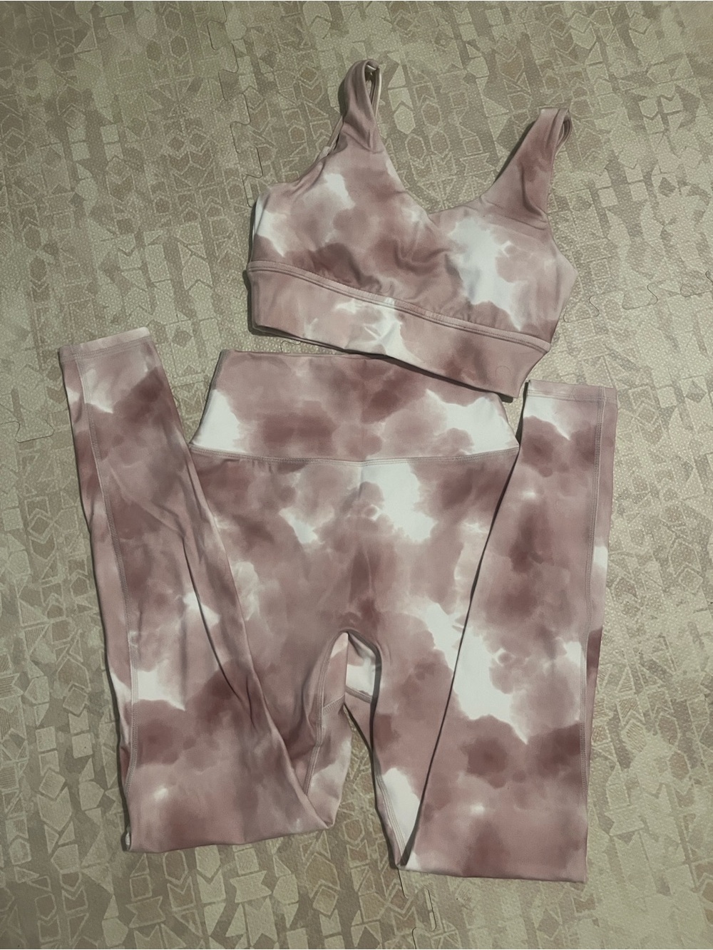 Beige Swirl Set